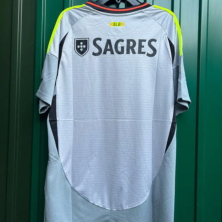 Benfica Terceira 24/25 - Entrega Rápida 3