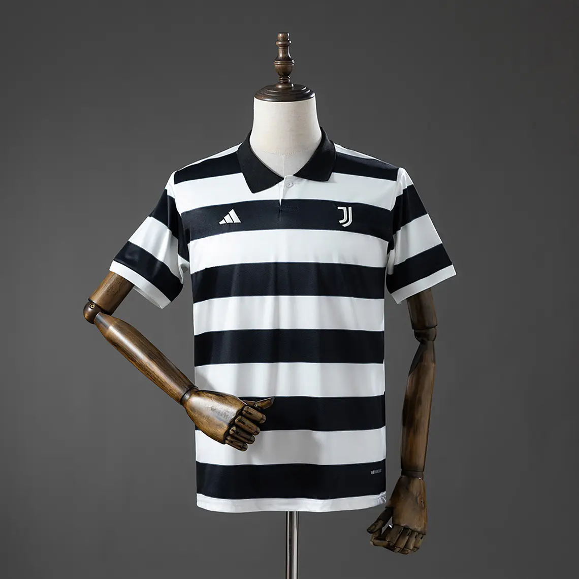Camisola Juventus Quarta 2025/26 1