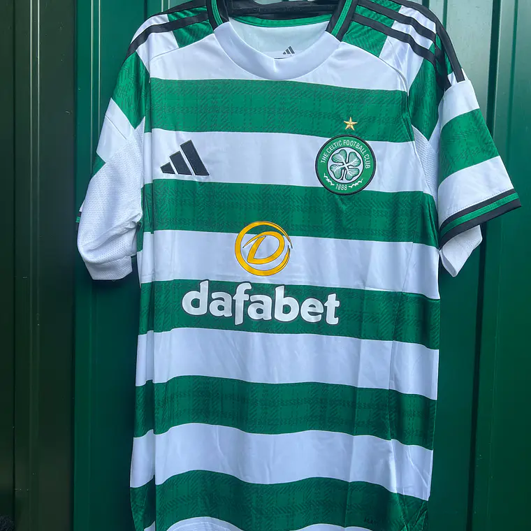 Celtic Principal 25/26 - Entrega Rápida 1