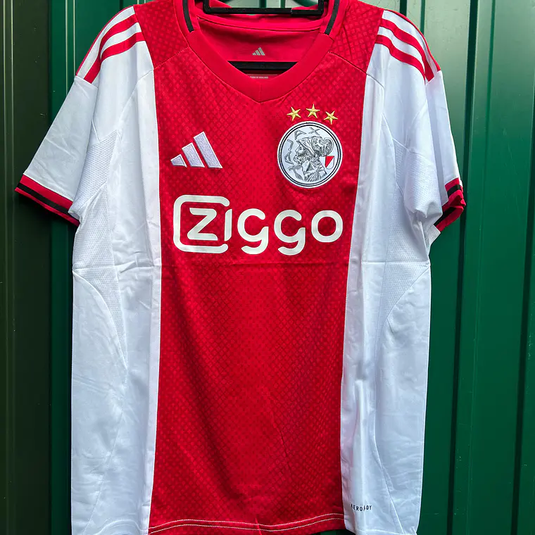 Ajax Principal 25/26 - Entrega Rápida 1