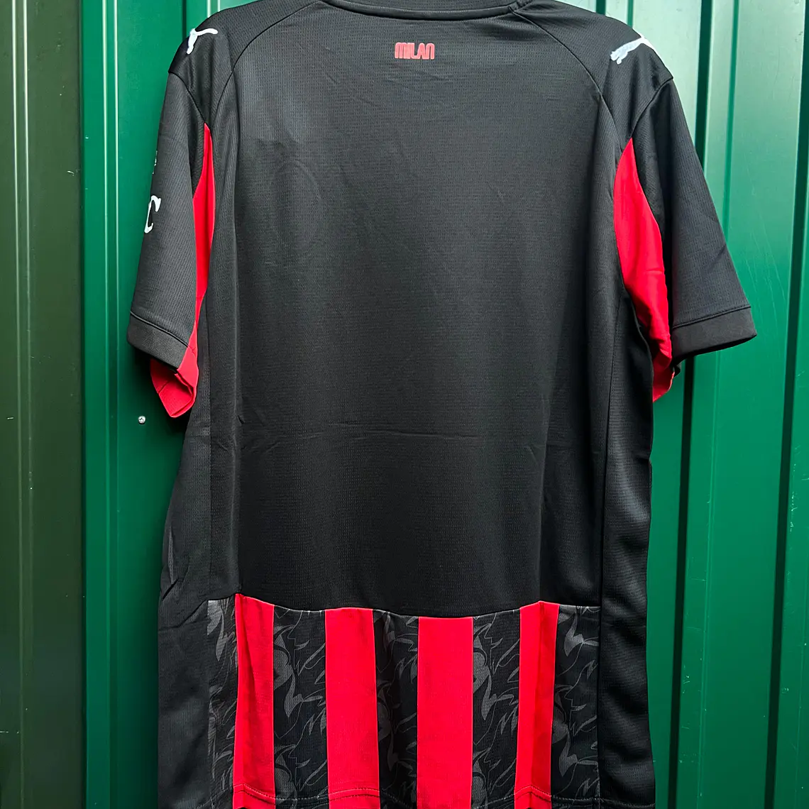 Milan Principal 25/26 - Entrega Rápida 3