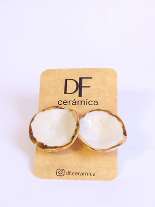 Aros pétalos blancos 