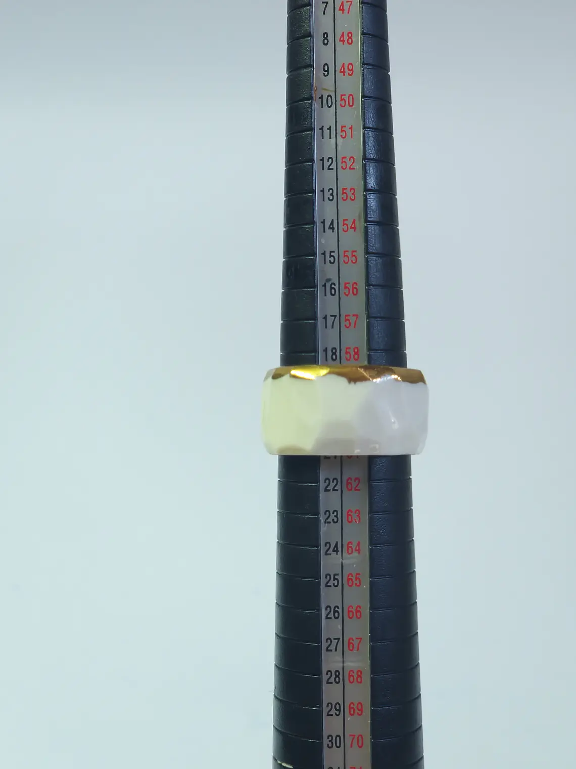 Anillo porcelana tallado talla 21 3