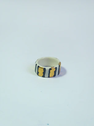 Anillo porcelana rayas negras talla 21