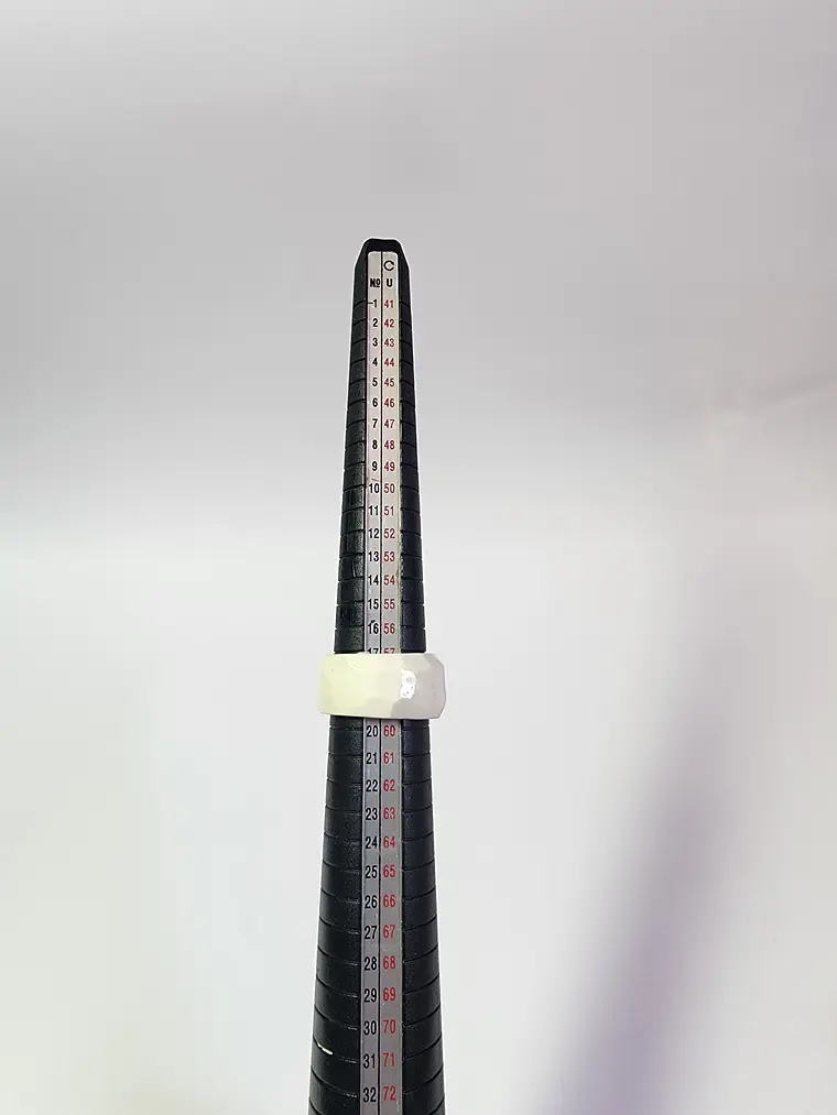 Anillo porcelana tallado talla 19,5 3