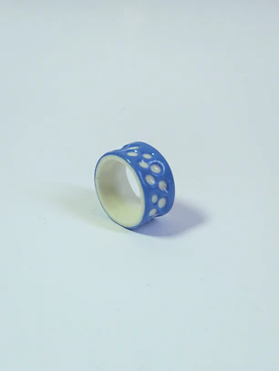 Anillo azul tallado talla 19