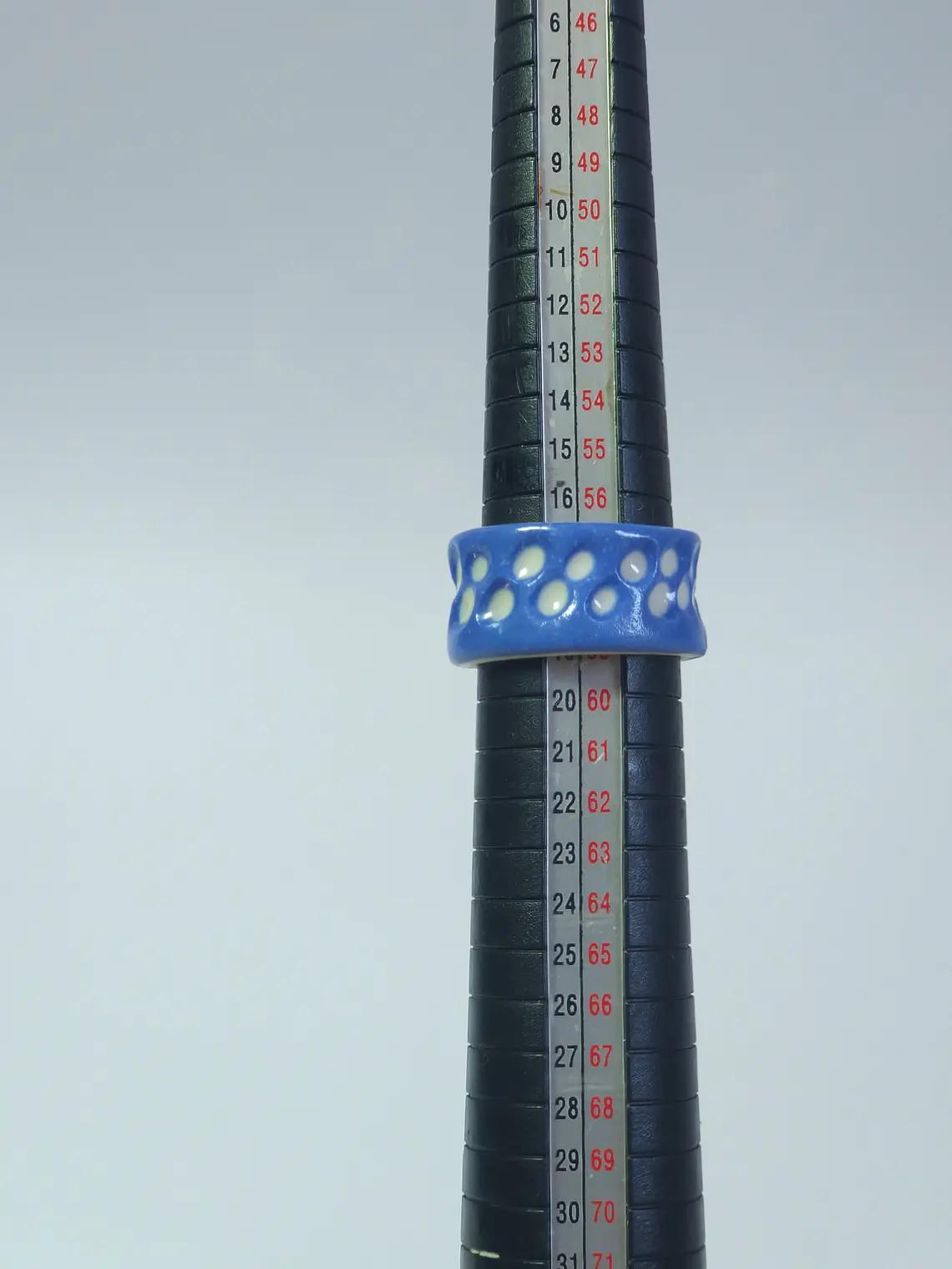 Anillo azul tallado talla 19 3