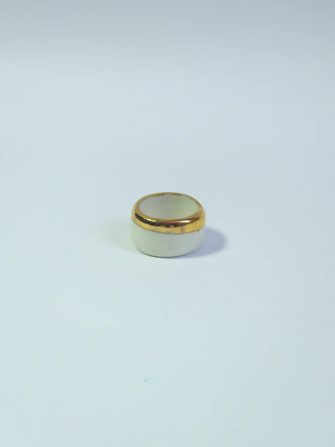 Anillo de porcelana blanca talla 18 1