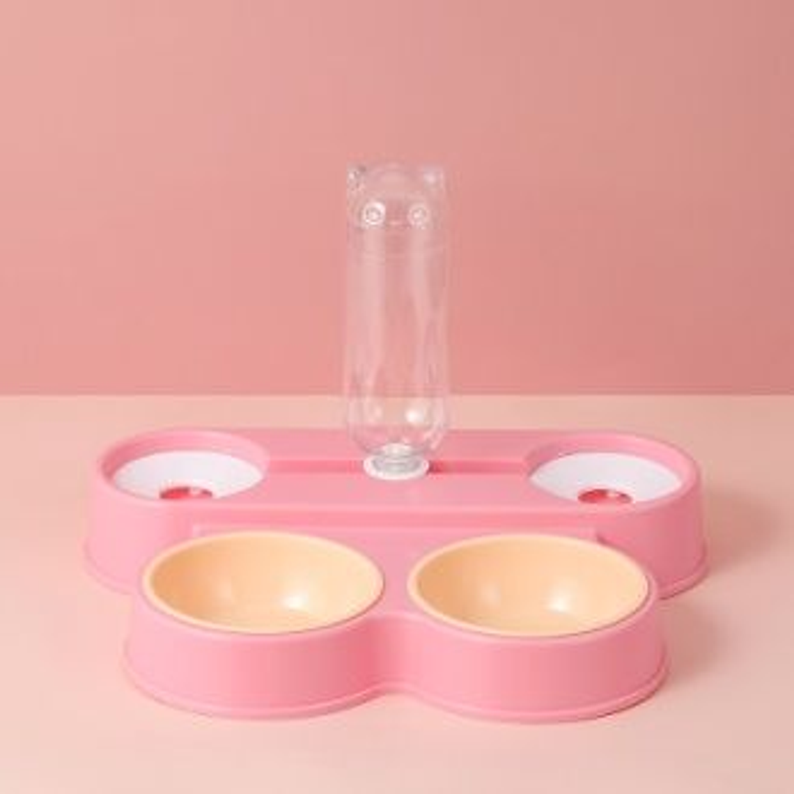 Plato Plastico + Dispensador De Agua 1