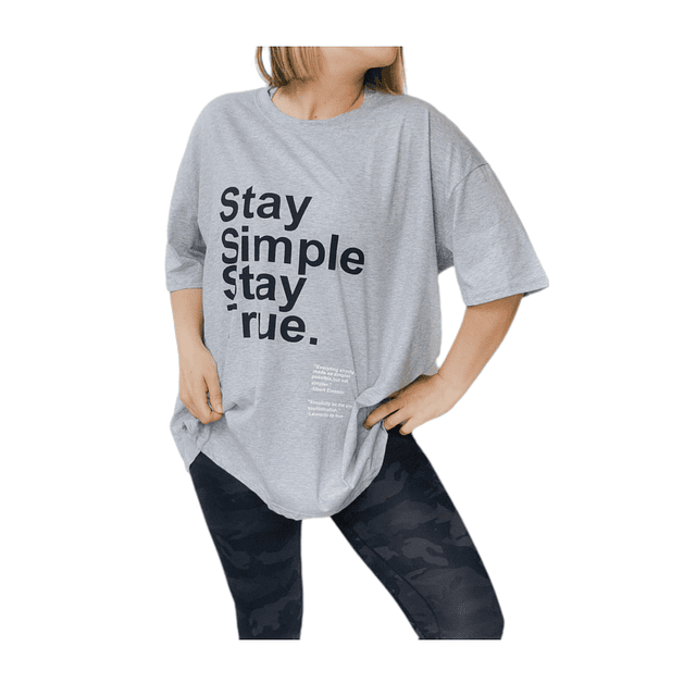 Polera Oversize Stay Simple (más tonos)