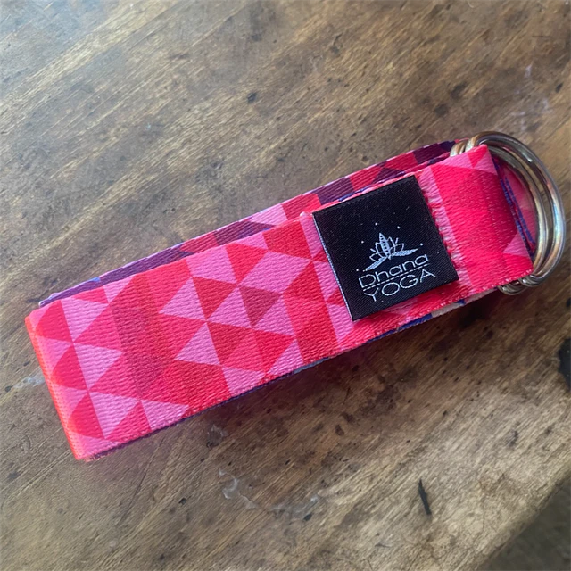 Cinto de estiramiento diseño fucsia 