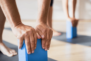 Cómo usar los ladrillos o bloques de yoga