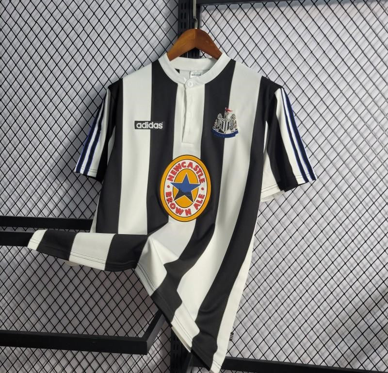 Newcastle Primera Equipación 97/98 3