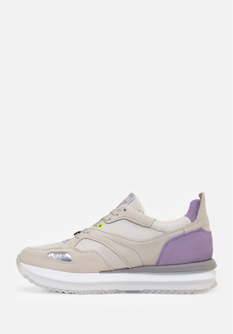 Genuine SNEAKERS BEIGE CLOUD 2