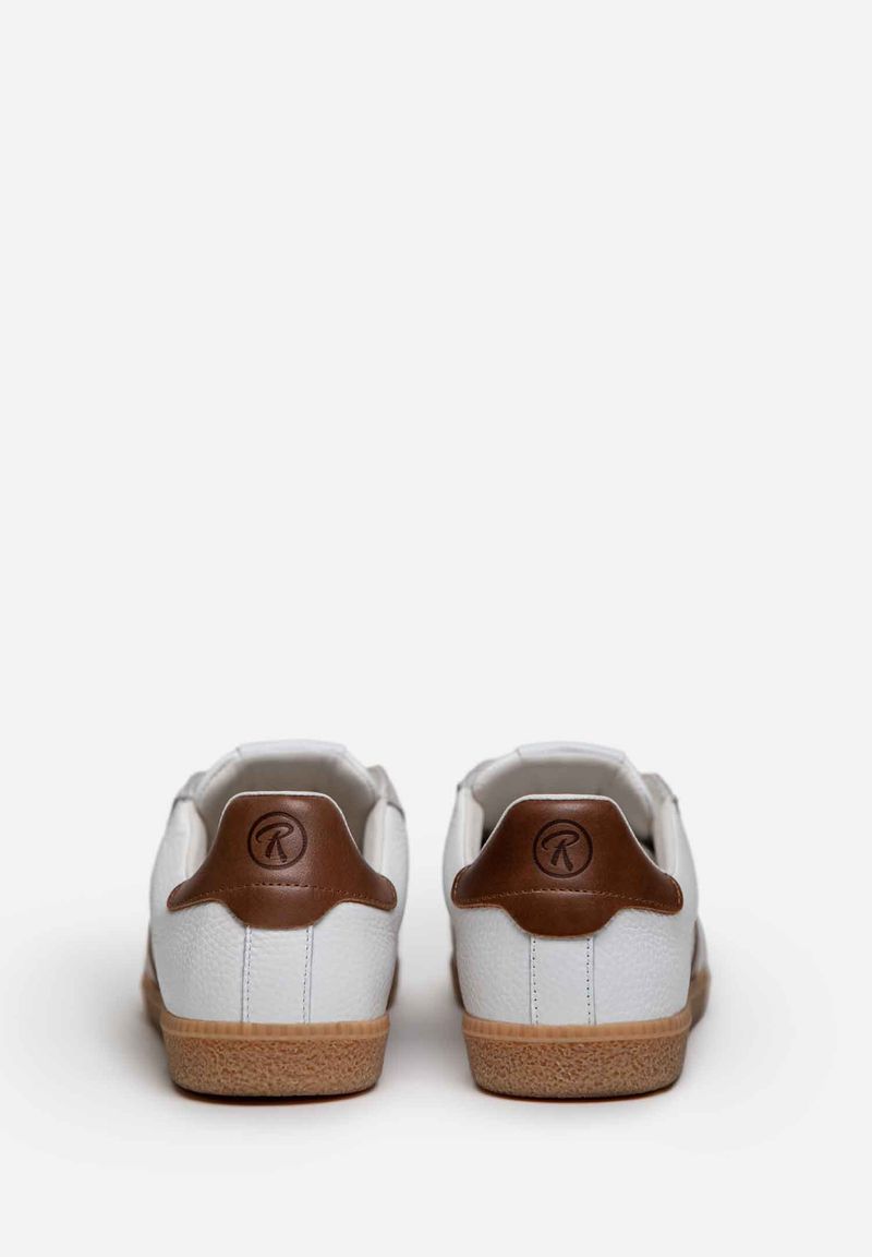 SNEAKERS AXIS Look 5