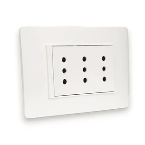 Enchufe Triple 10A Luzica Armado Bticino Pu1313