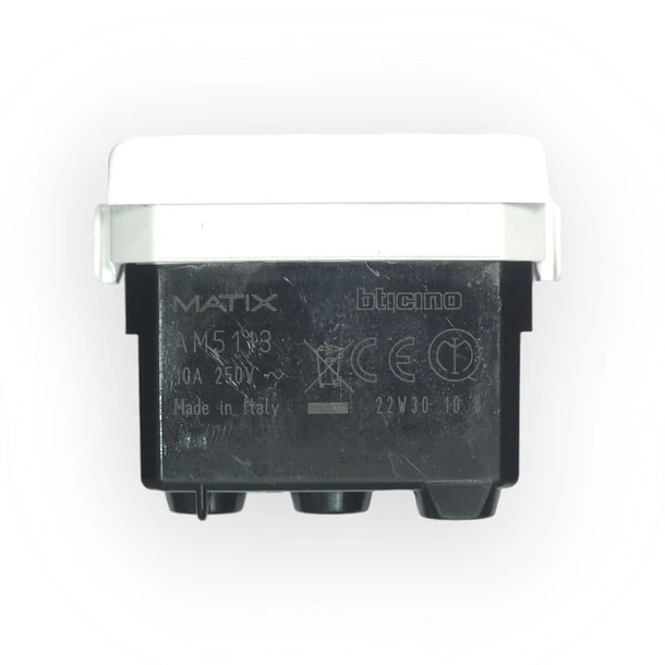 Mod. Enchufe 2P+T 10A 250V Blanco Matix AM5113 2
