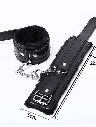 Esposas Cubiertas De Felpa Suave - Color Negro