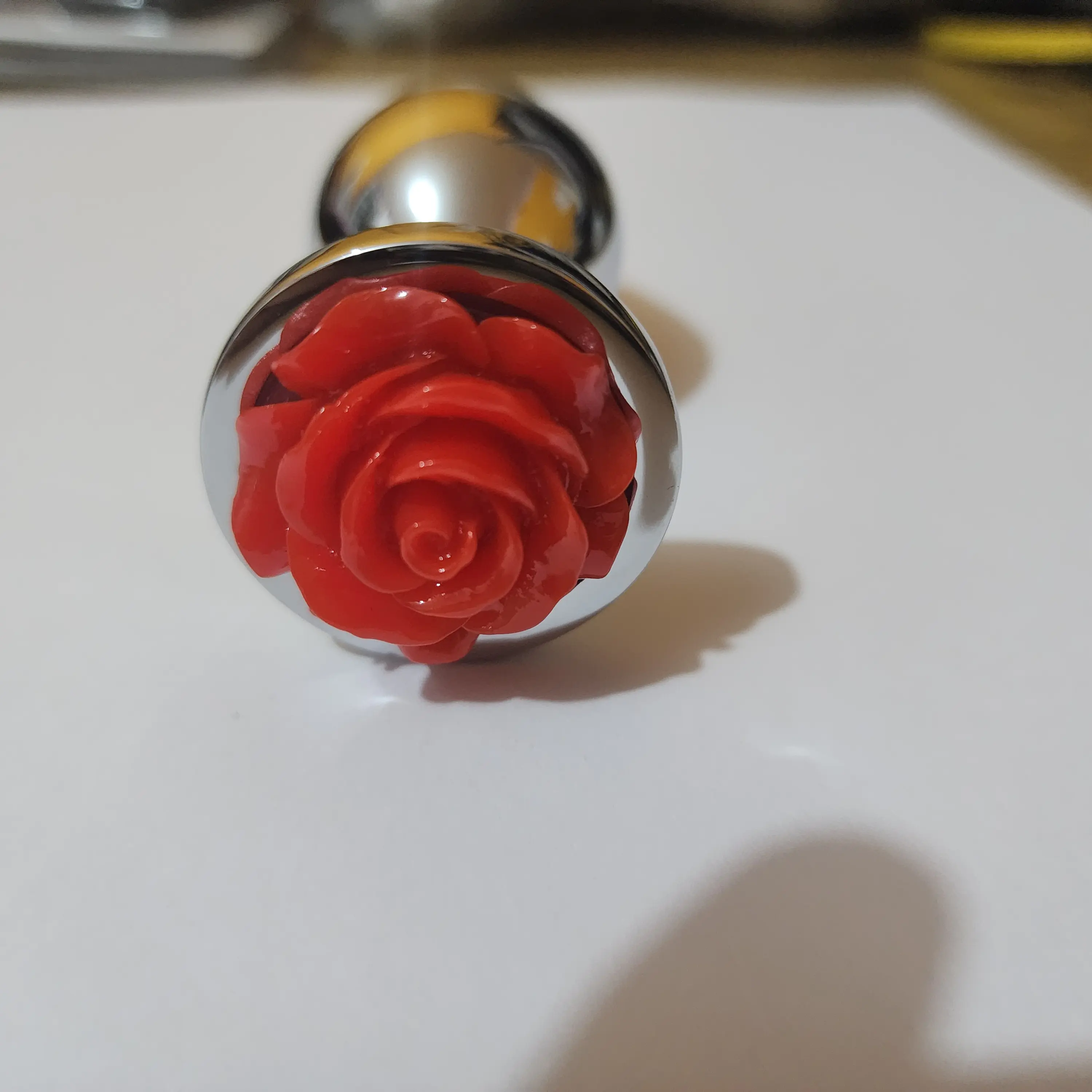Plug de metal dije rosa roja talla M - 85x35 mm 8