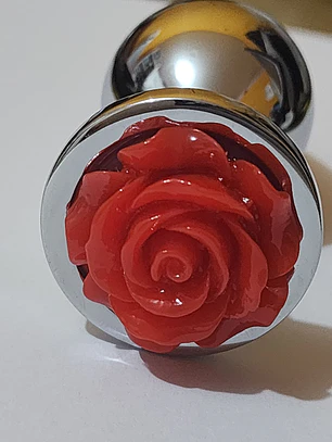 Plug de metal dije rosa roja talla M - 85x35 mm
