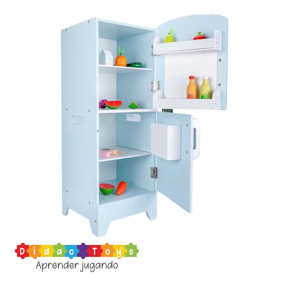 Refrigerador infantil de madera  3