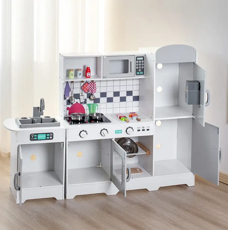 Cocina de madera con flujo de agua  2