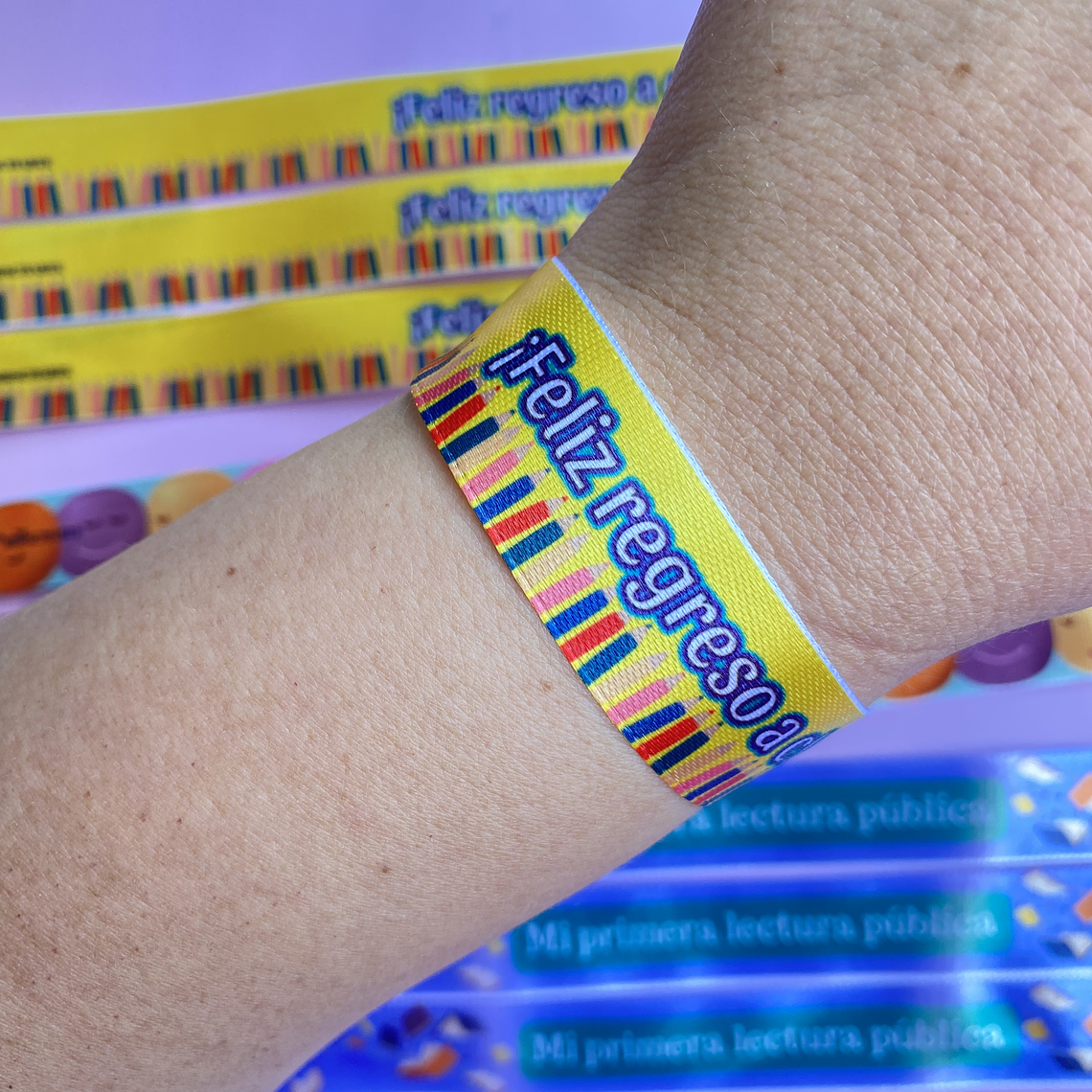Set de Pulseras Feliz regreso a clases 2