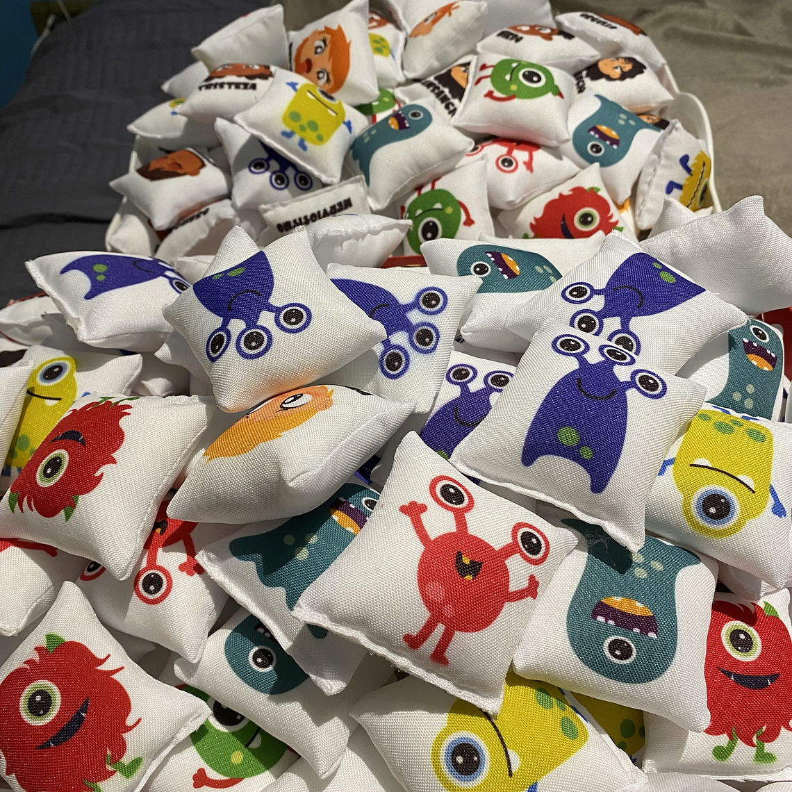 Set de Criaturas del Silencio 1