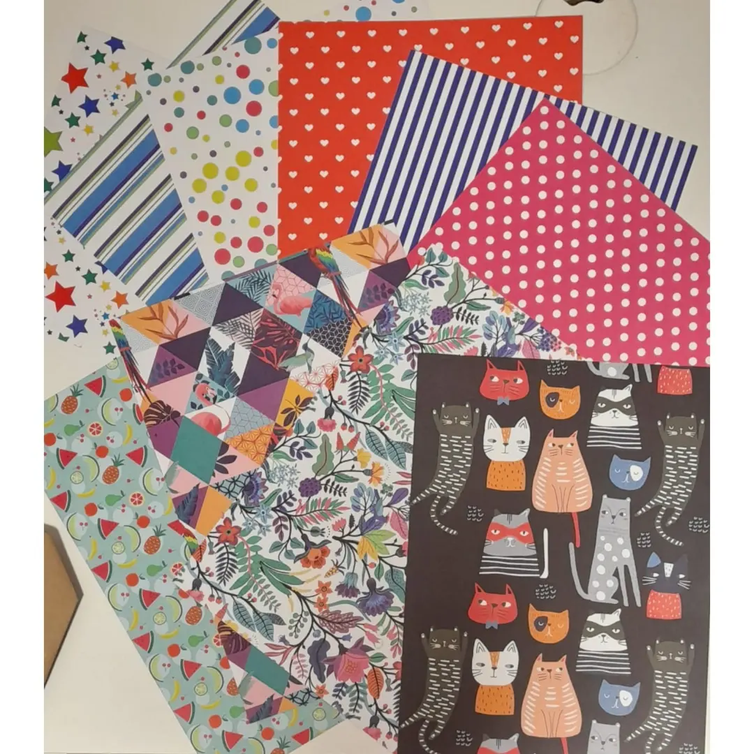 Carpeta Con Papel Glitter Imagia 8 Colores 8 Laminas Torre