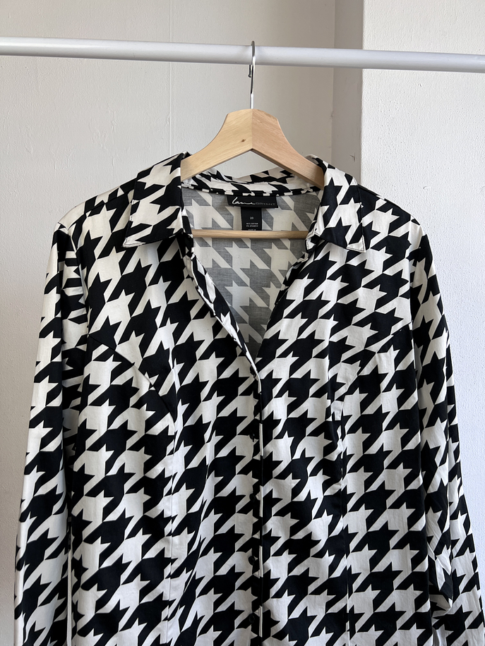 Camisa estampada pata de gallo 3