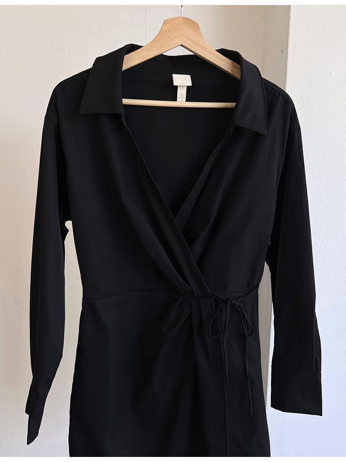 Vestido cruzado negro  2