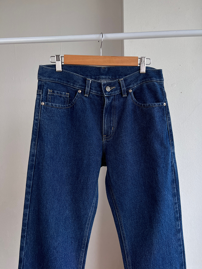 Pantalón mezclilla azul recto 3