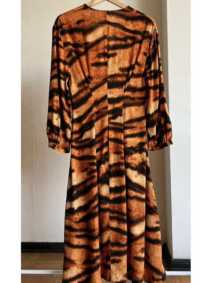 Vestido midi animal print 3