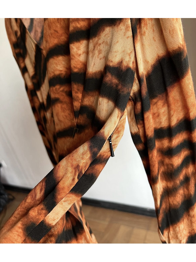 Vestido midi animal print 5