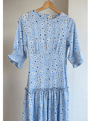 Vestido floreado celeste 
