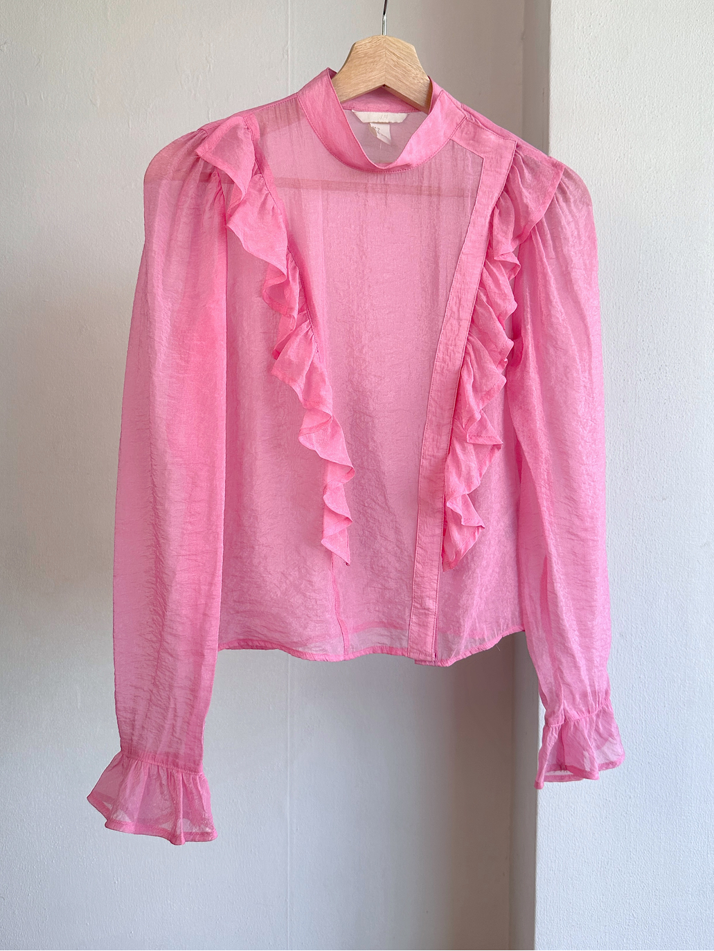 Blusa rosada translúcida  1