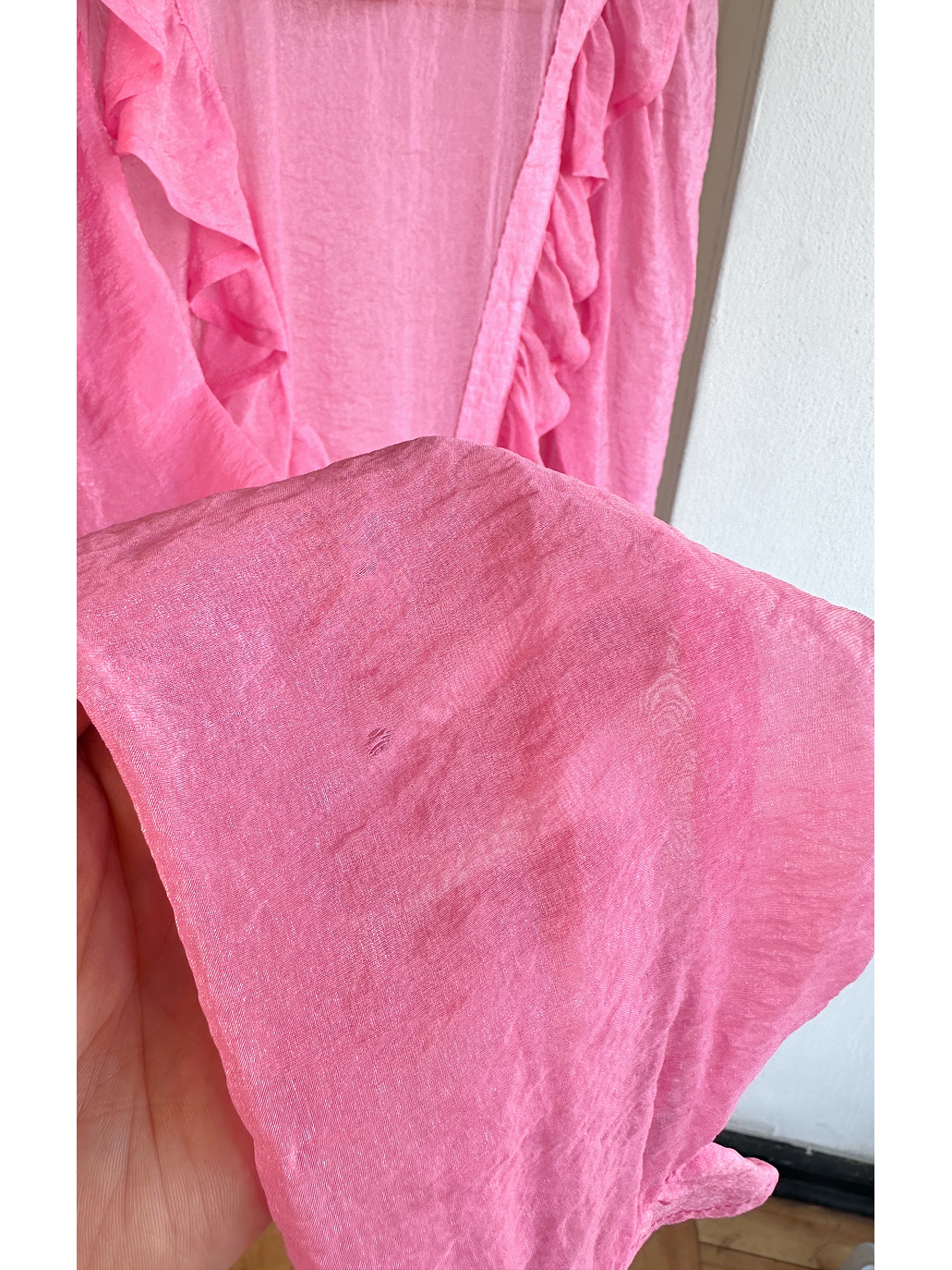 Blusa rosada translúcida  5