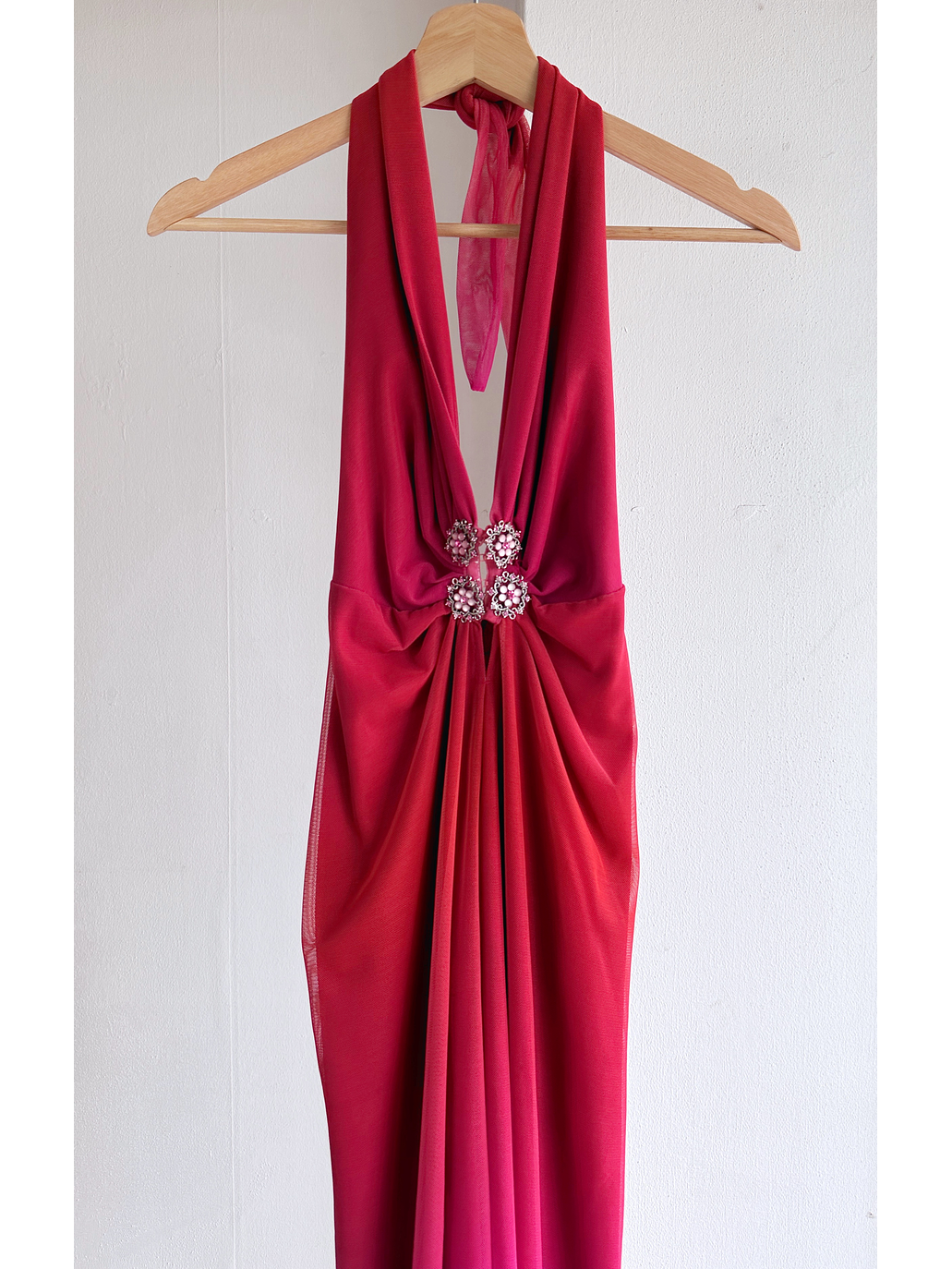 Vestido fucsia malla alta costura 2