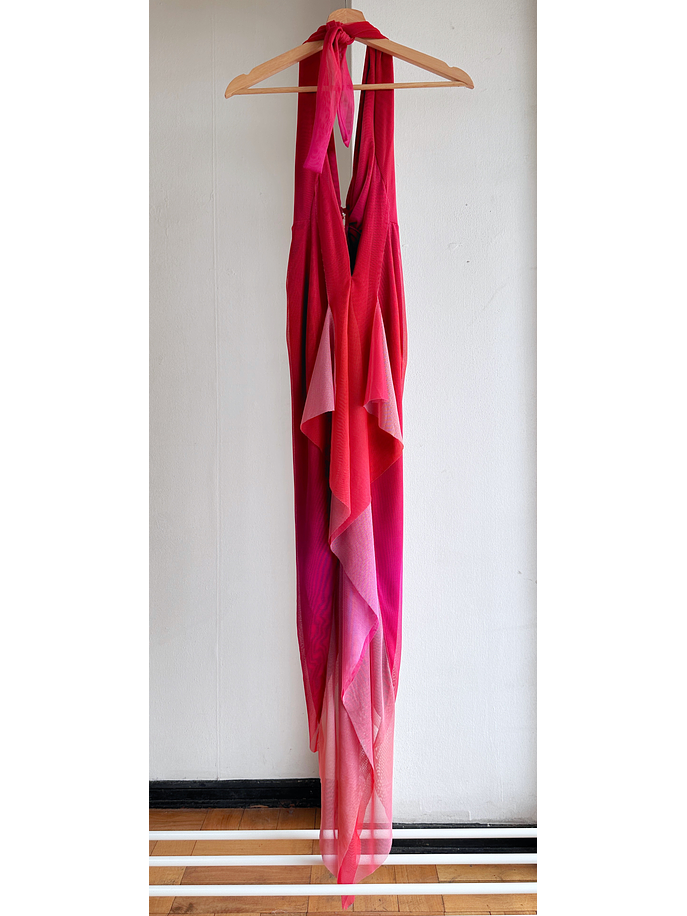 Vestido fucsia malla alta costura 3