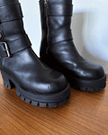 Botas cuero negro