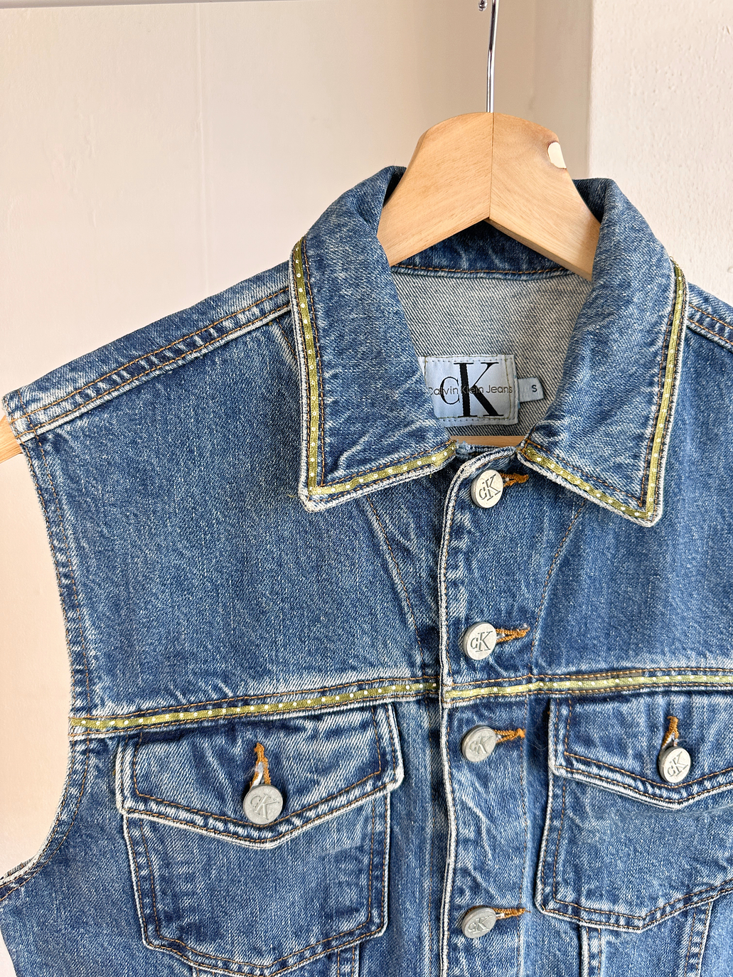 chaqueta mezclilla sin mangas 3