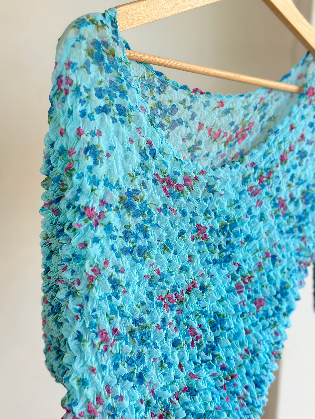 Top fruncido floreado  3