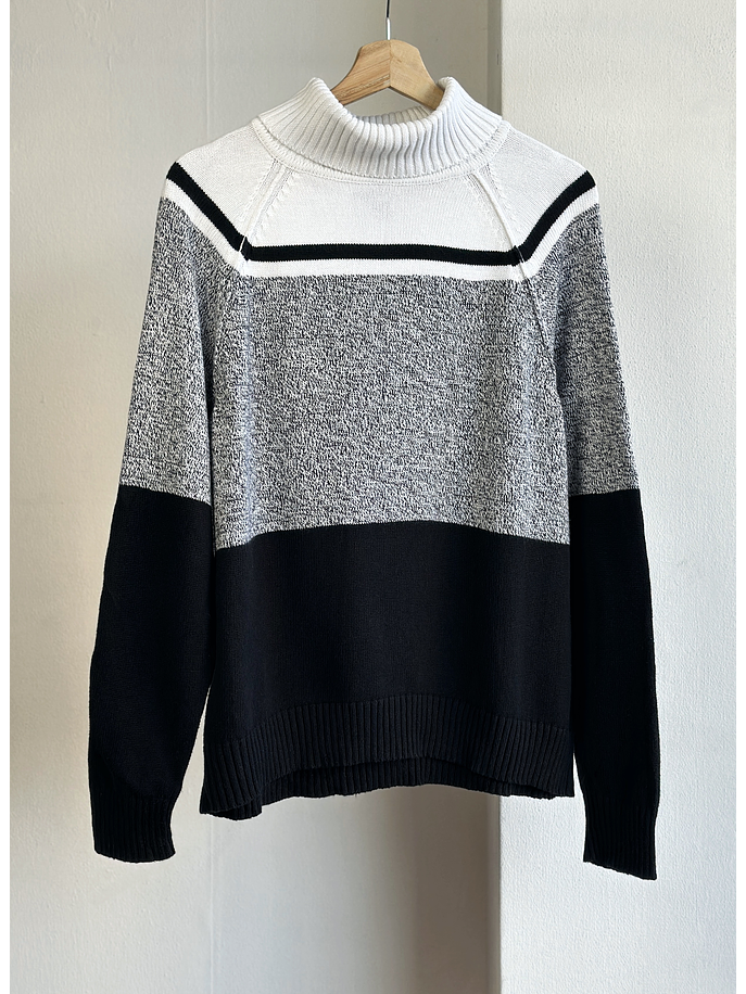 Suéter franjas cuello  1