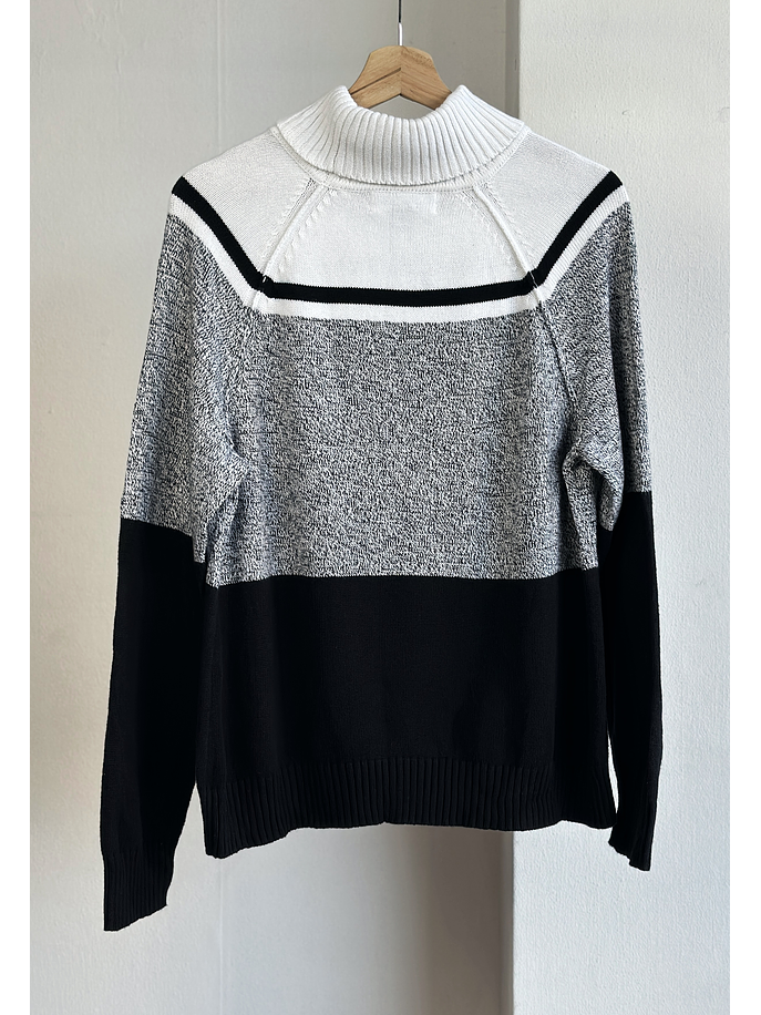 Suéter franjas cuello  3