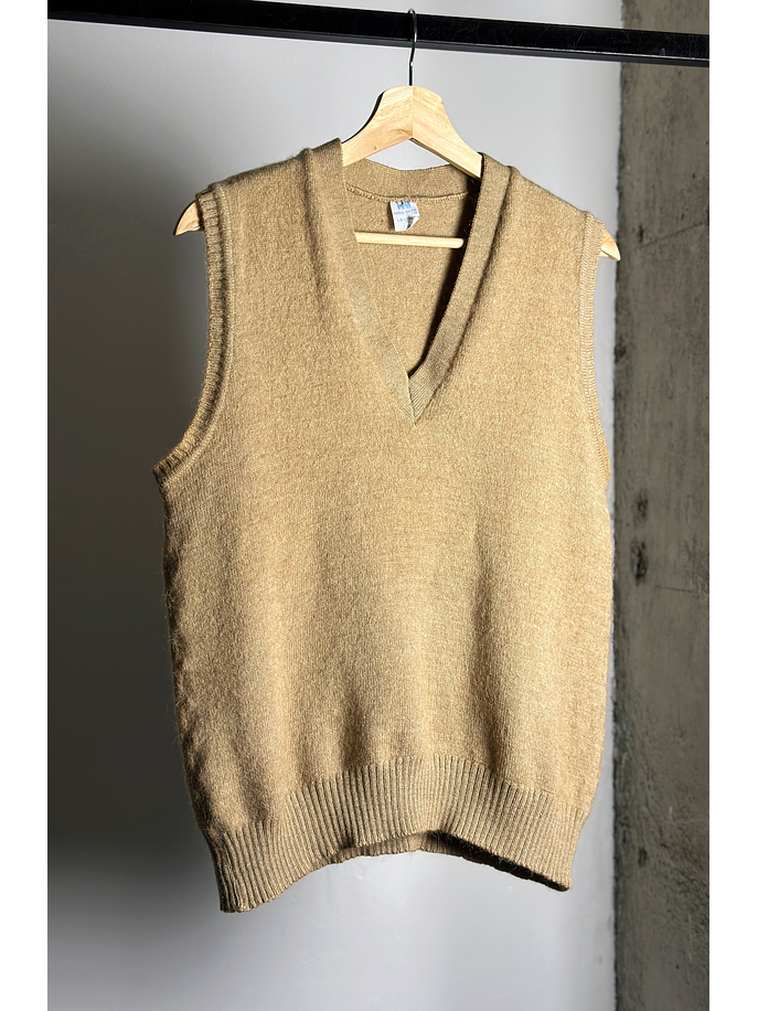 Chaleco camel sin mangas  1