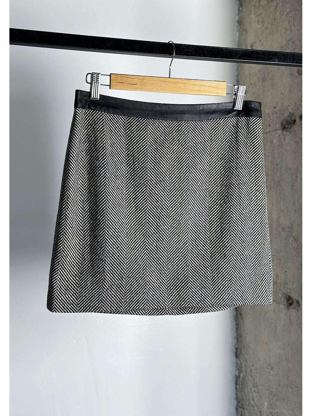 falda mini tweed espiga  1