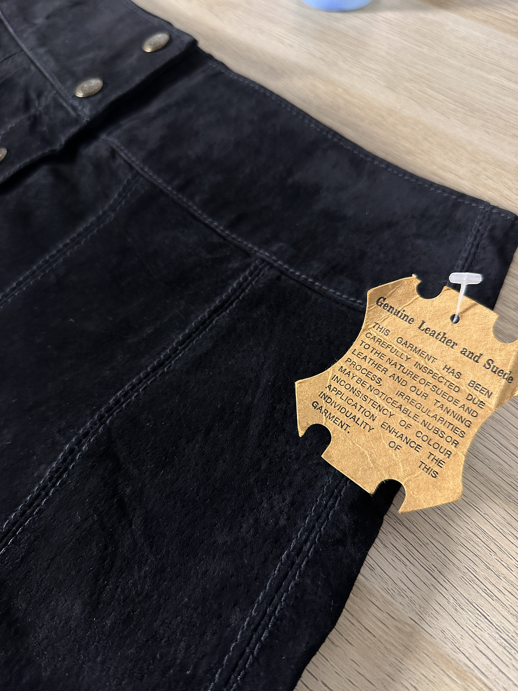 Falda gamuza negra  4