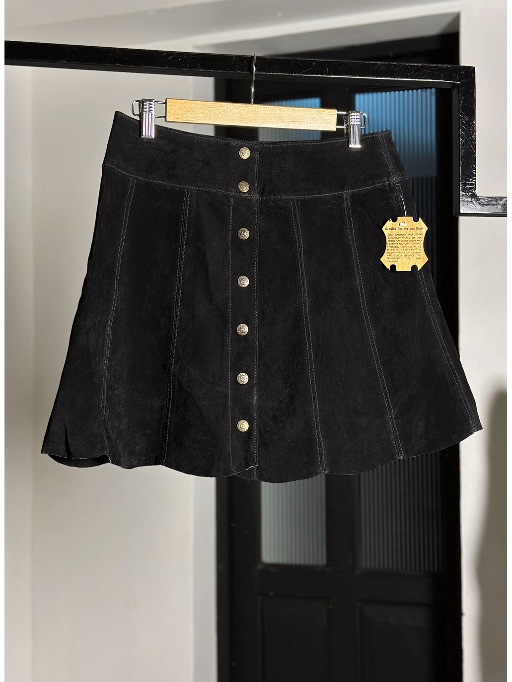 Falda gamuza negra  1