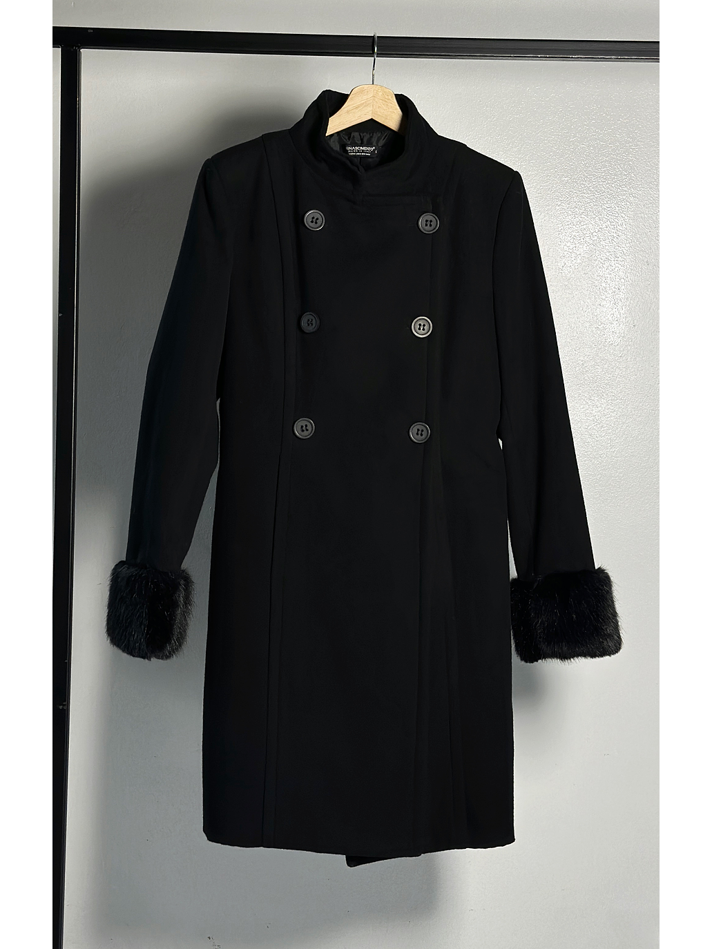 Abrigo negro militar  1