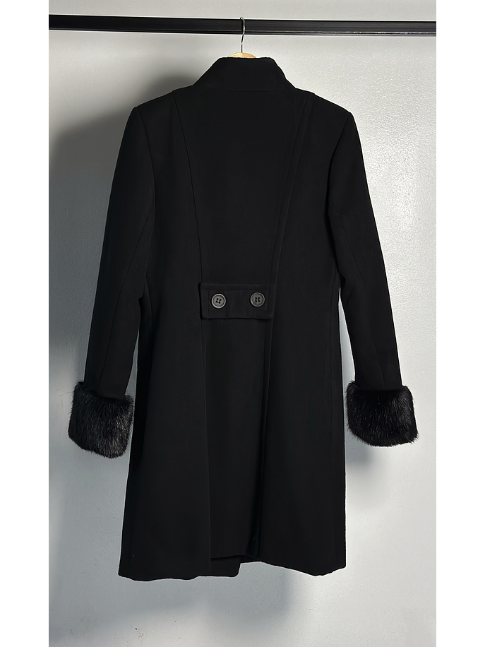 Abrigo negro militar  3